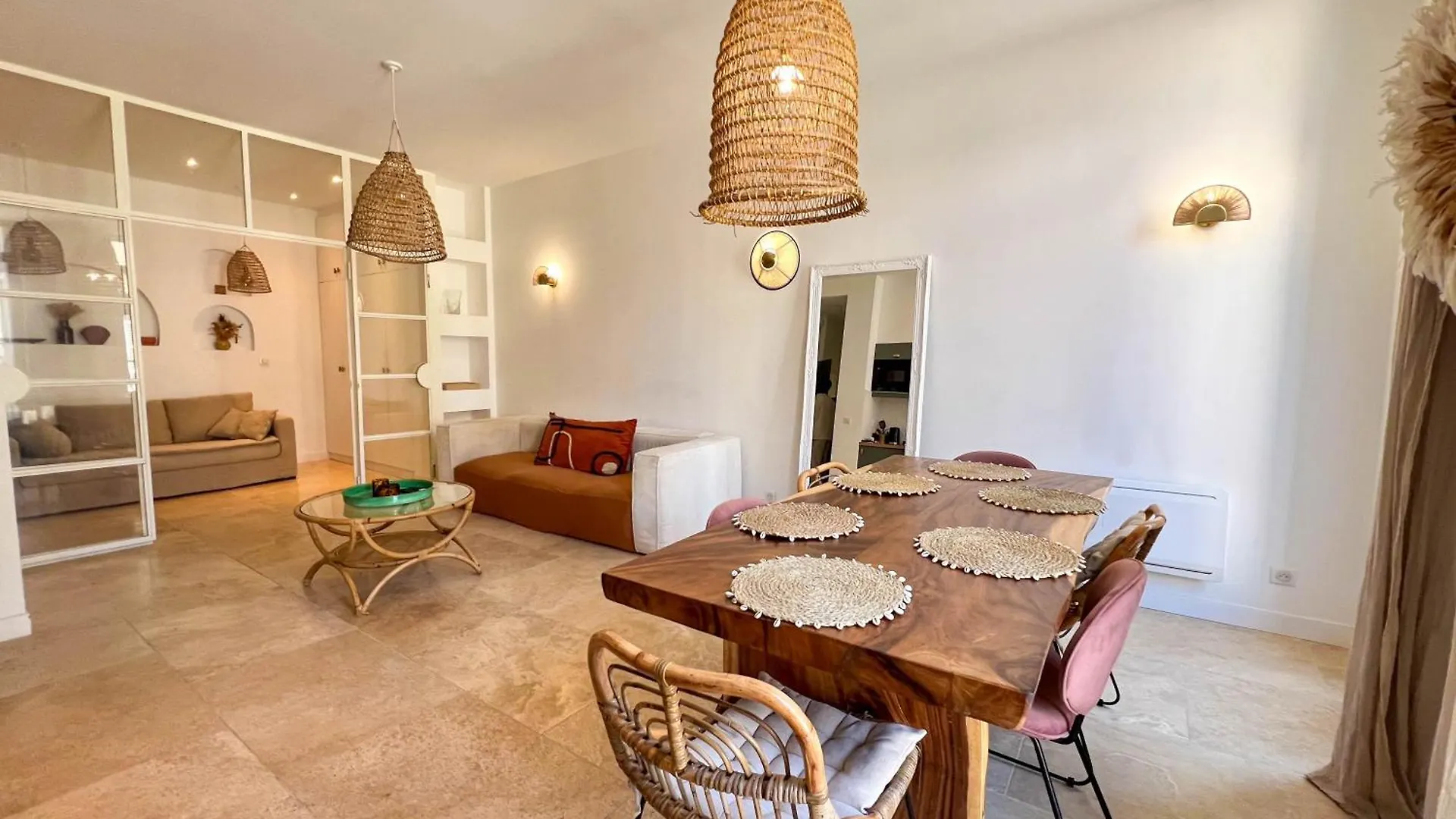 Chic Et Boheme A Endoume, A Deux Pas Du Vieux-Port Appartement Marseilles 0*,